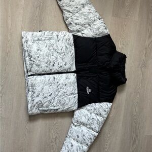 100 Thieves puffer jacket